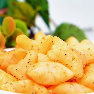 make tasty fried food by food flavoring machine