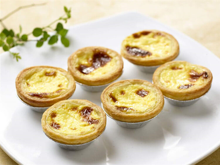 egg tart making