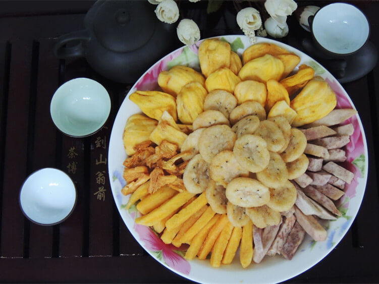 dried fruits and vegetables